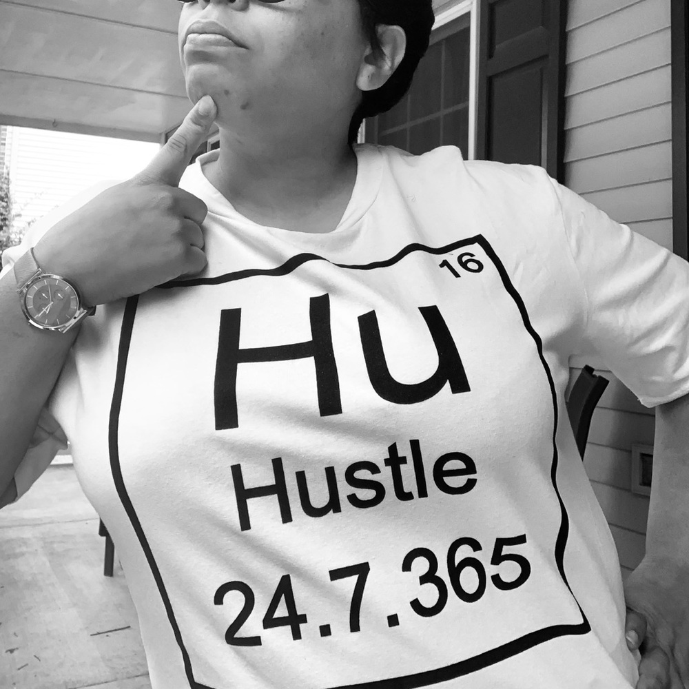 NEW - White Hustle Graphic Print T-Shirt